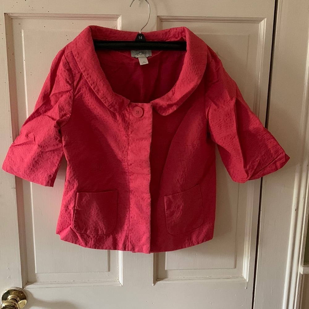 🍁Ann taylor Loft pink size 4 crop top 3/4 sleeves